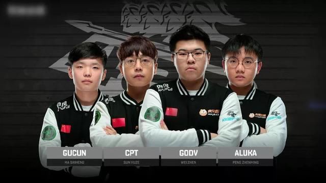 0万美元的 0万美元的