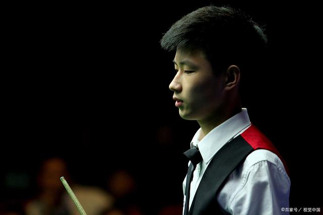 球盛事中扮 球盛事中扮