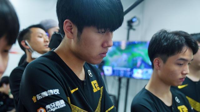 多份行业报 多份行业报